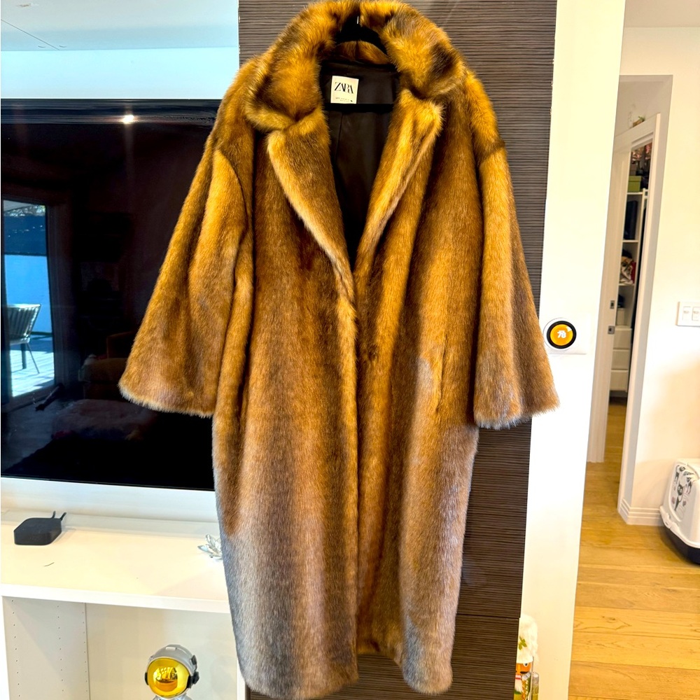 Zara faux fur long coat XL